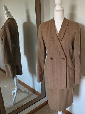 Giorgio Armani Le Collezioni Skirt Suit Set Vintage